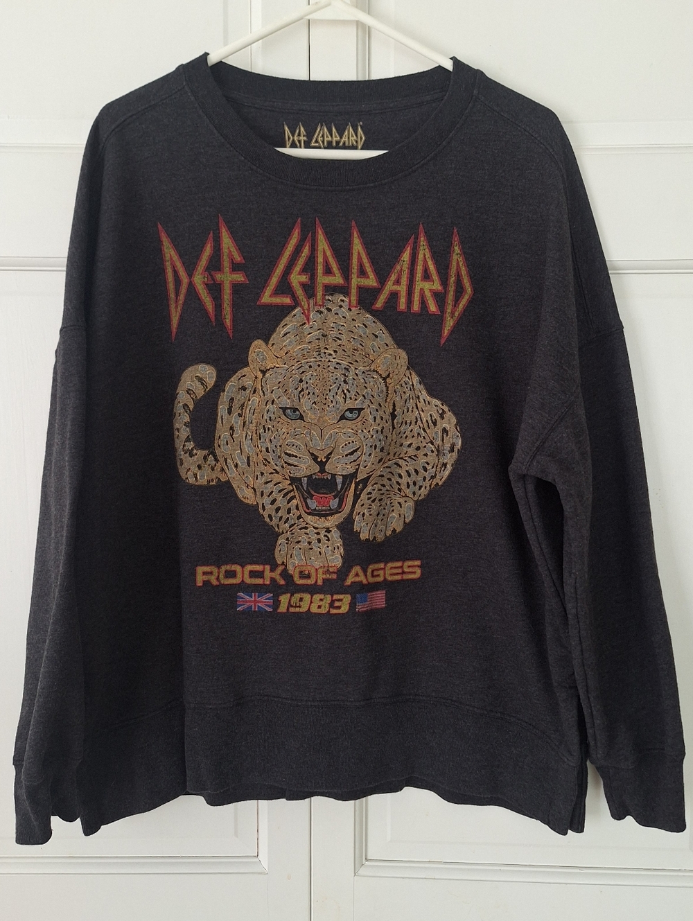 Def Leppard oversized sweatshirt